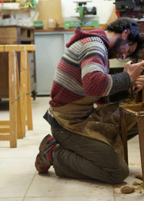 furniture repair in gujranwala